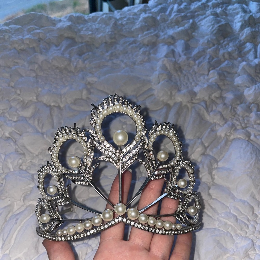 Miss Universe Mikimoto crown👑